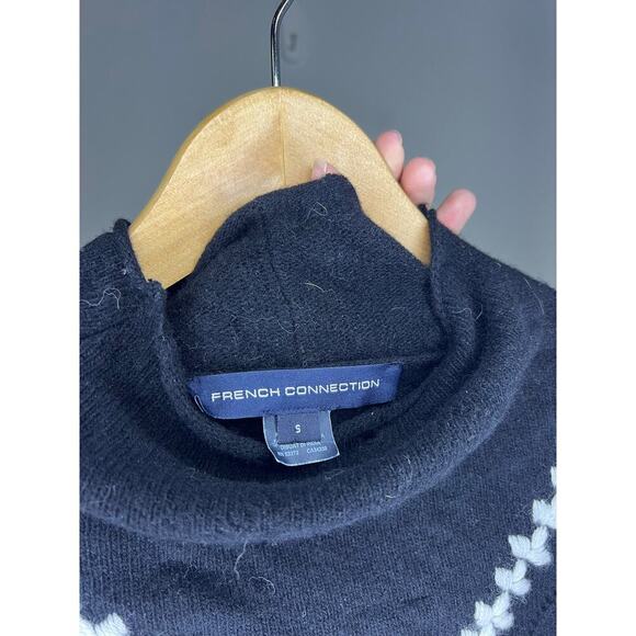 FRENCH CONNECTION Ella Embroidered Pattern sweater, black and white - Picture 6 of 8